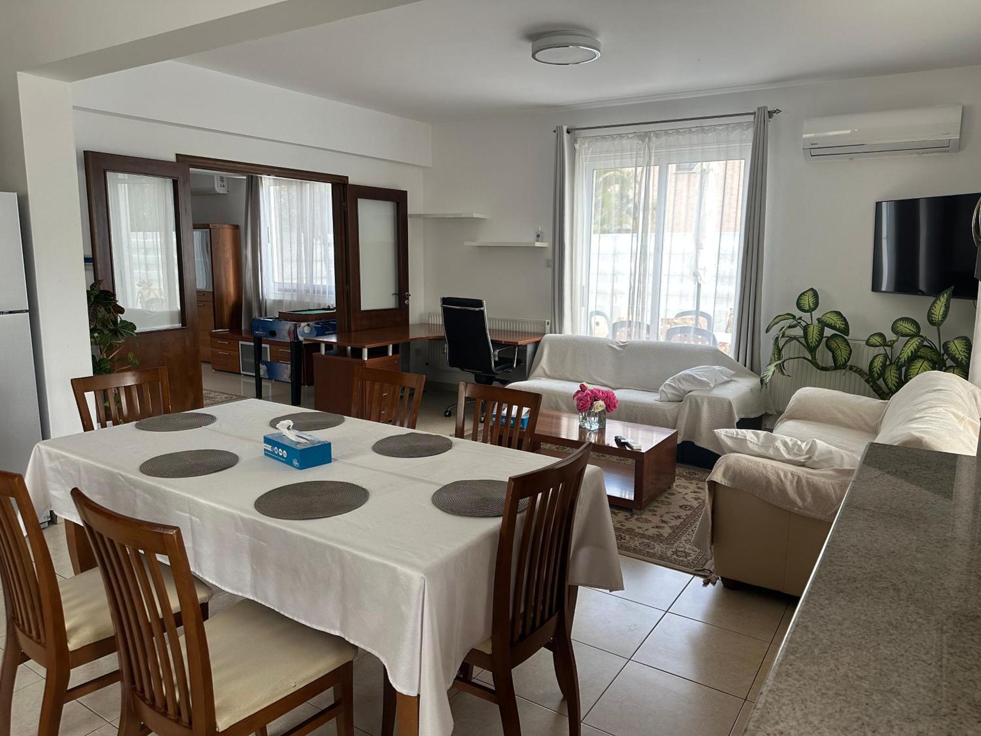 Villa Andy-350 M From The Beach Larnaca Exterior photo